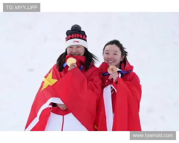 徐梦桃卫冕再夺金邵琪勇夺铜牌